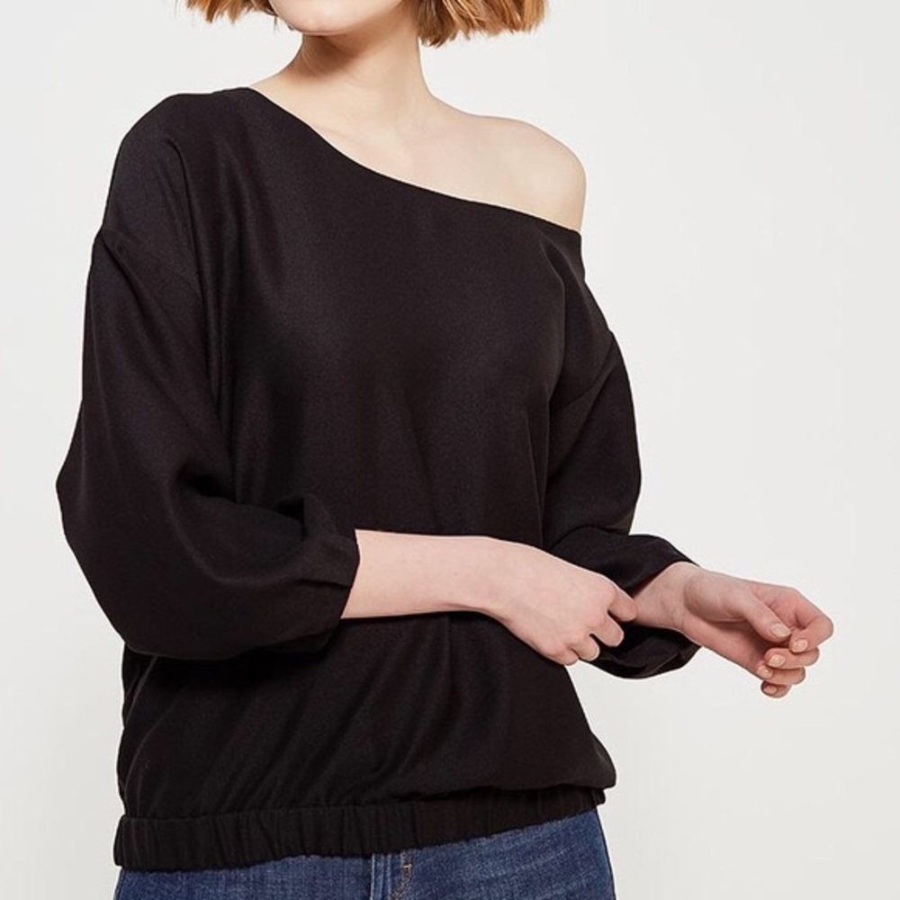Banana Republic Black Off The Shoulder Top